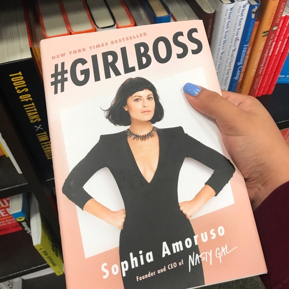 Meet your fav Posher Estrella aka Starpoise 💫 - Picture 4 of 8